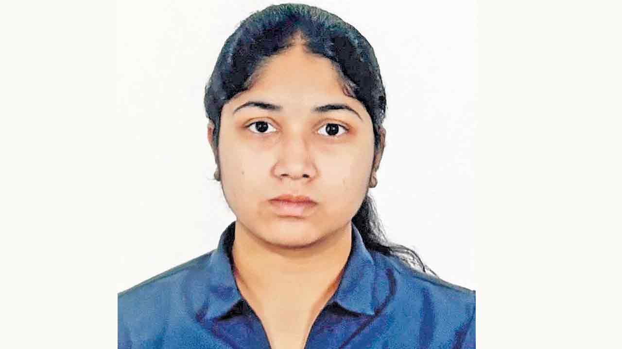 Central Government Job | తొలి ప్రయత్నంలోనే నాలుగు ఉద్యోగాలు..మెరిసిన రైతు బిడ్డ