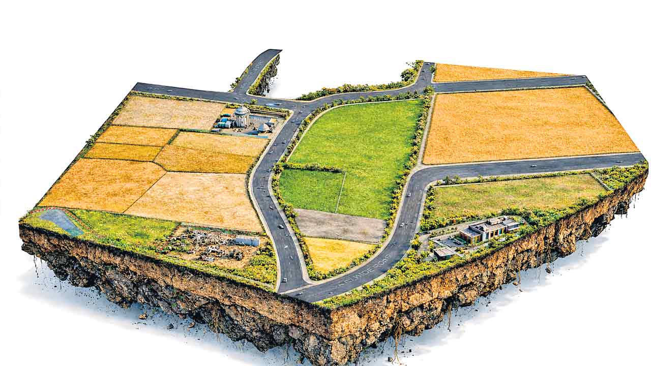 Neopolis Area | ముఖ్యనేత మహామేత..! ఔటర్‌ను ఆనుకొని ఉన్న 17 ఎకరాలు బంధువుకు కేటాయింపు