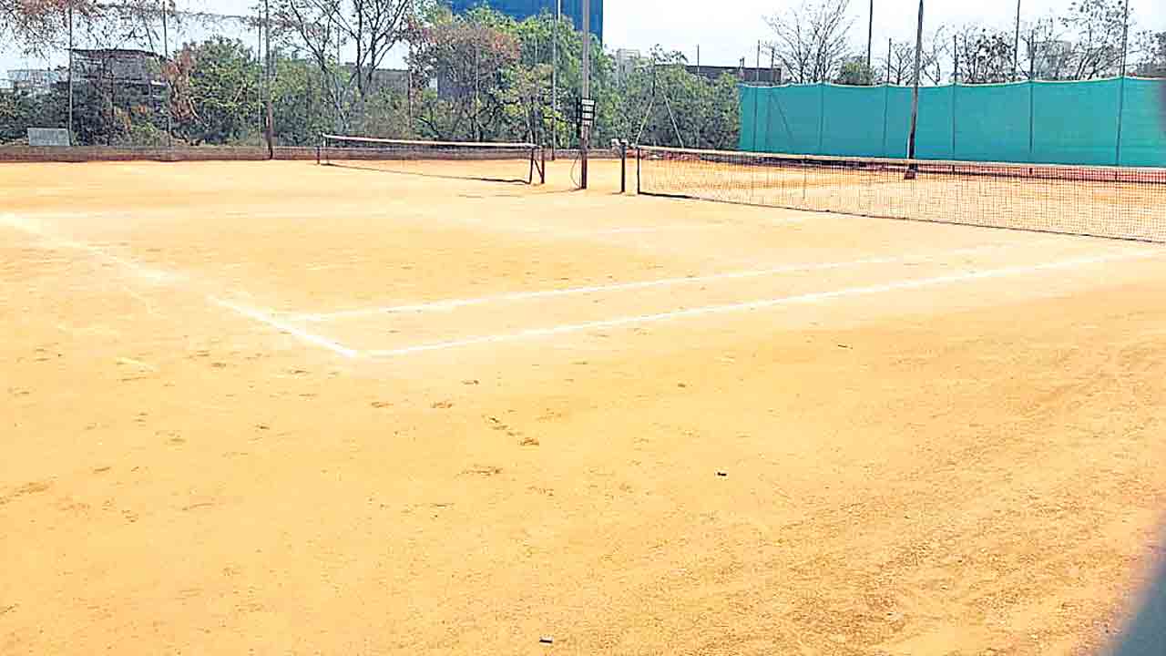 ఆట.. కాసుల వేట