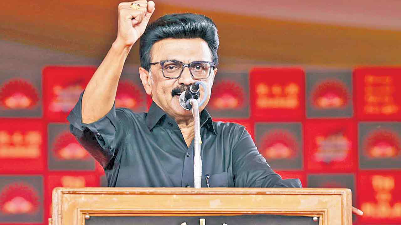 “సొంతభూమిలోనే శరణార్థులుగా..!