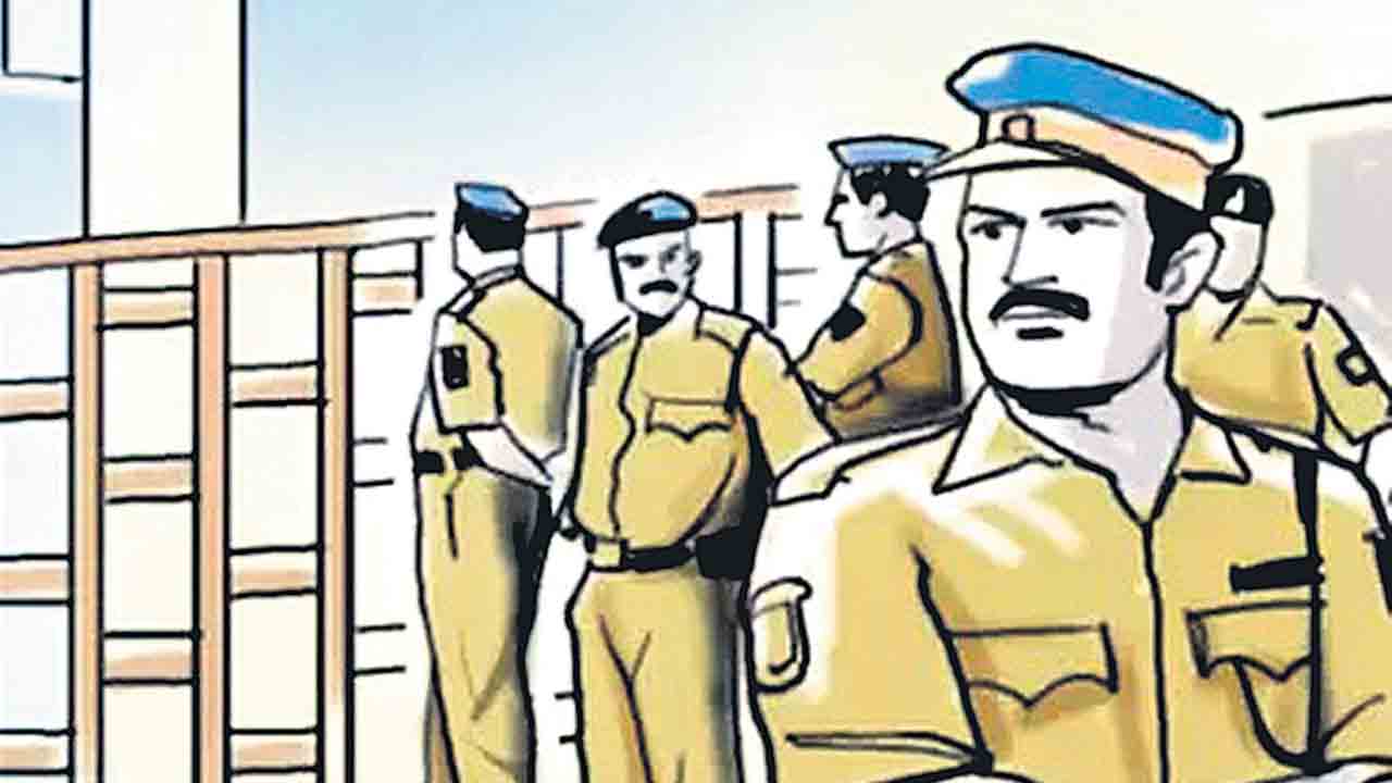 జిల్లా పోలీసుశాఖలో