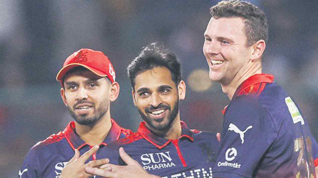 ఢిల్లీ 75 ఆలౌట్‌