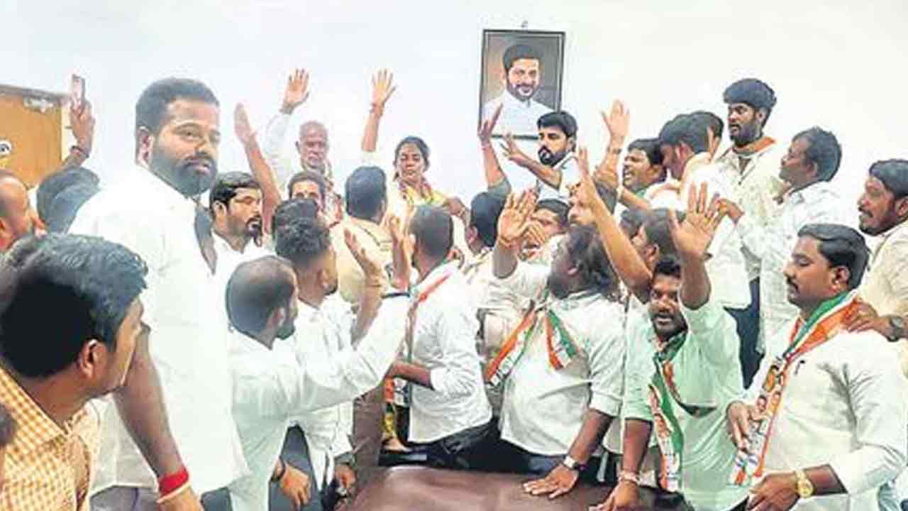 ప్రజాస్వామ్యంపై దాడి