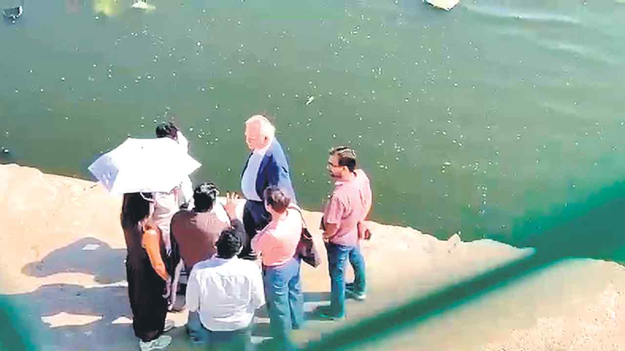 స్పష్టత లేని ప్రాజెక్టుపై సర్కార్‌ ఆర్భాటం