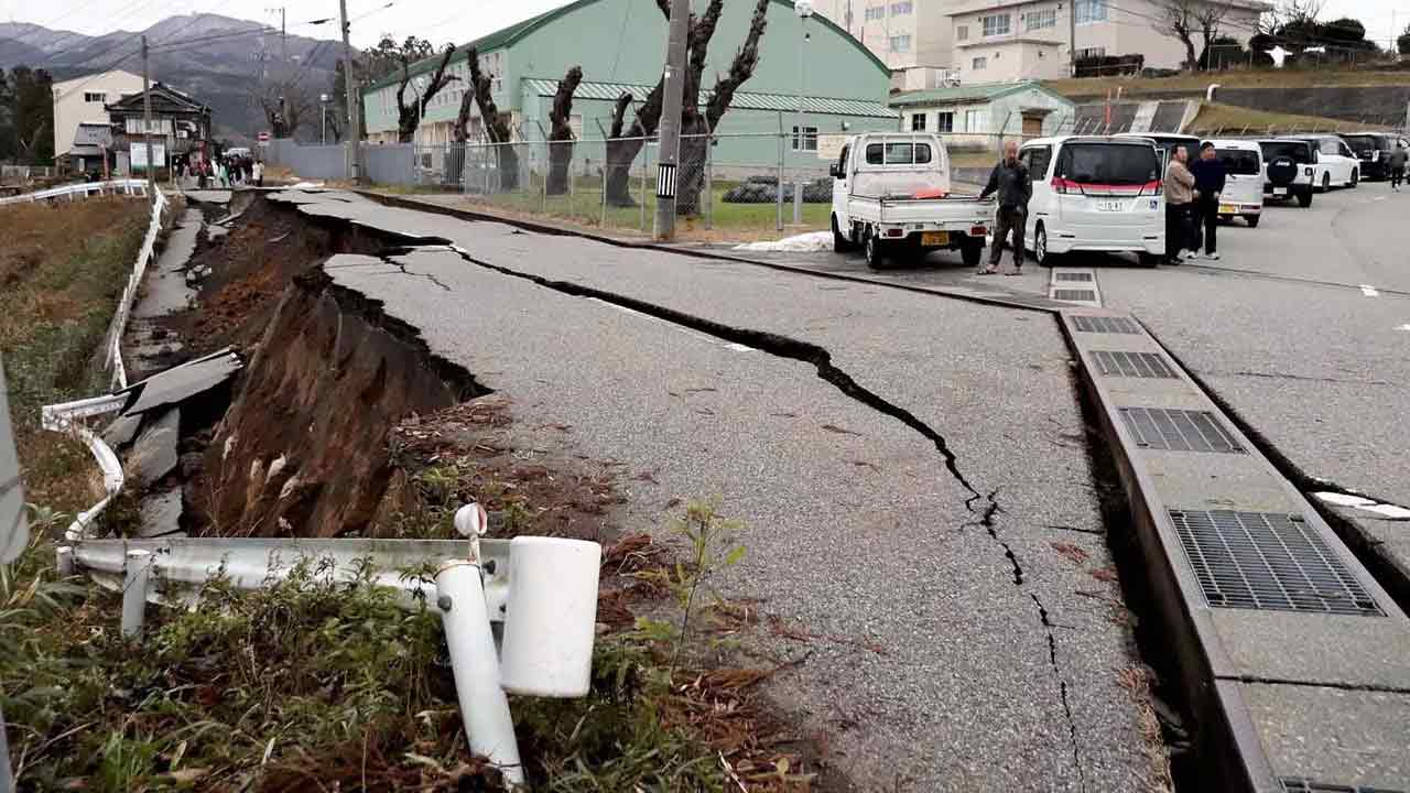 జపాన్‌లో భారీ భూకంపం