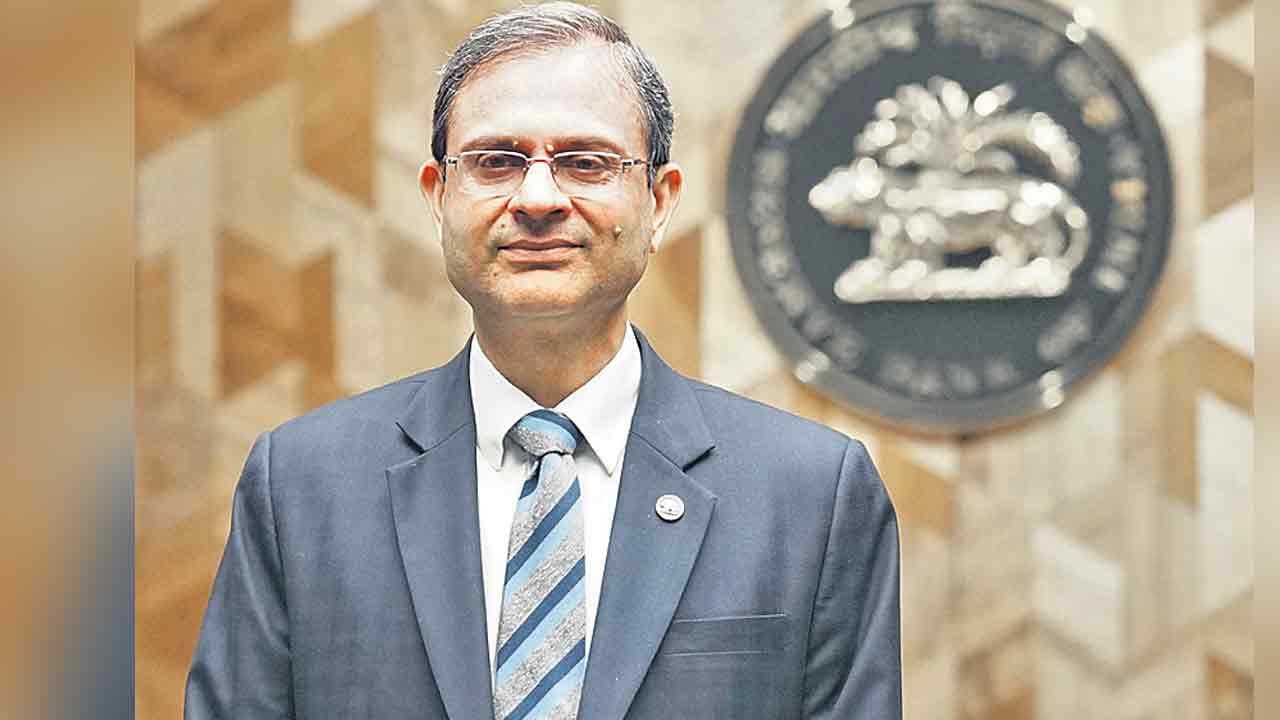 అన్నీ గమనిస్తున్నాం..