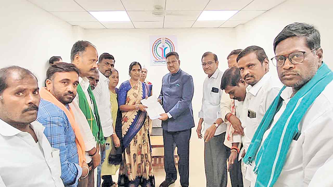 సింగూర్‌ నీటి విడుదలకు హెచ్‌ఆర్‌సీ ఆదేశాలు