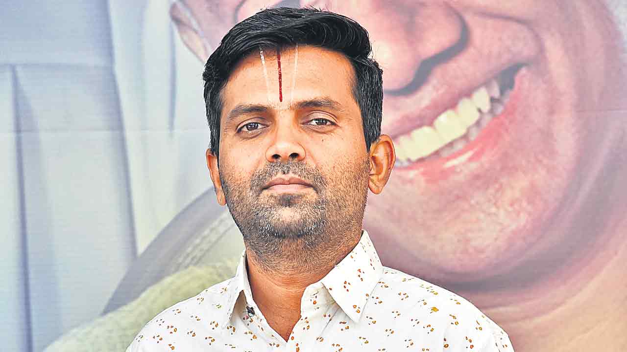 మధ్యతరగతి జీవన దర్పణం