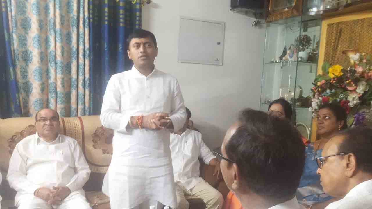 సొంత డబ్బా కొట్టుకోవడానికే గ్రామసభలు