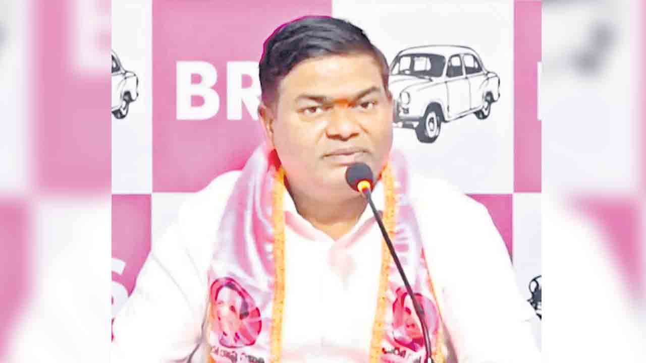 రాష్ట్రంలో ప్రజాపాలన కాదు.. రేవంత్రెడ్డి రౌడీ దర్బార్