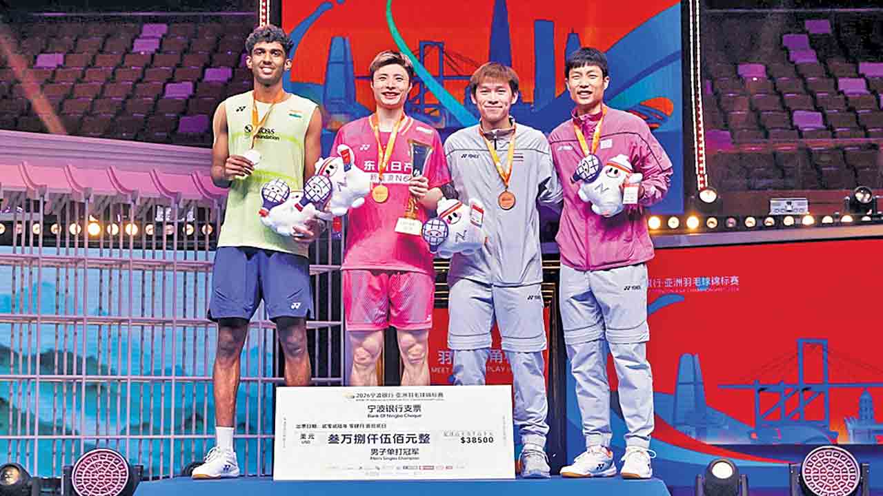 ఆయూష్‌కు రజతం.. ఆసియా బ్యాడ్మింటన్‌ చాంపియన్‌షిప్‌