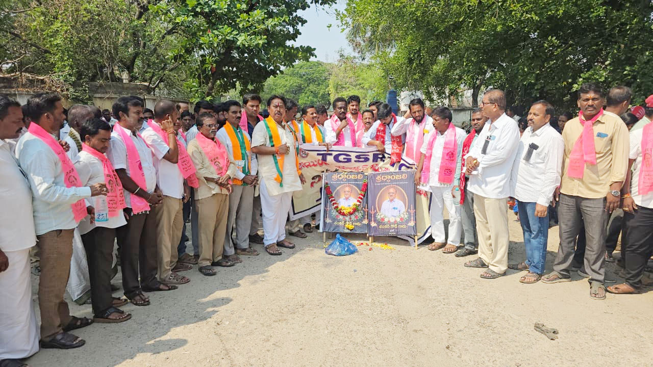 Gadwal | ఆర్టీసీ డ్రైవర్ శంకర్ గౌడ్ మృతికి రేవంత్ రెడ్డి బాధ్యత వహించాలి