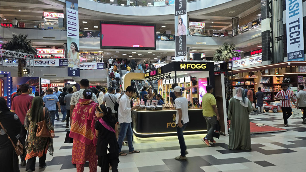 Bangladesh | బంగ్లాదేశ్‌లో సాయంత్రం 6 గంటలకే దుకాణాలు బంద్‌.. ఎందుకంటే..!