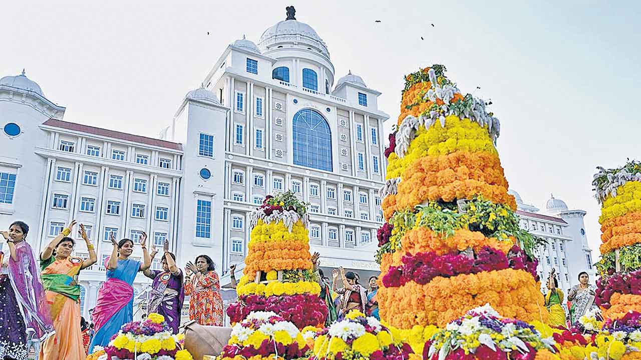 అంతా దృశ్యమానమే