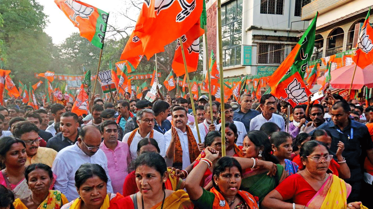 Praja Poll Survey | బెంగాల్‌లో జయకేతనం ఎగురవేయనున్న బీజేపీ.. ప్రజాపోల్‌ సర్వేలో వెల్లడి