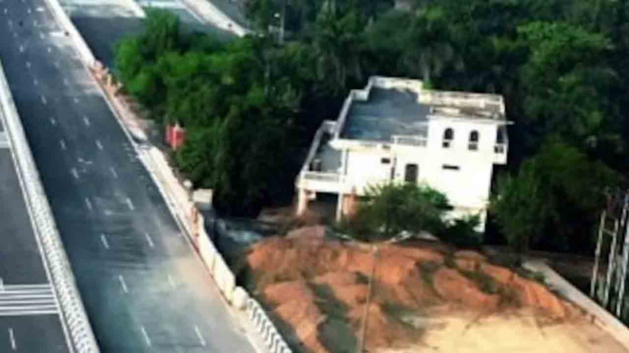 nail house resistance | చైనా తరహాలో.. ఢిల్లీ-డెహ్రాడూన్ ఎక్స్‌ప్రెస్‌వేలో ‘నెయిల్ హౌస్’ ప్రతిఘటన