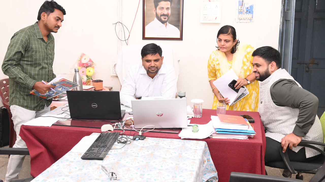 Bhubharathi | ప్రభుత్వ నిబంధనల ప్రకారమే భూభారతిని చేపట్టాలి : కలెక్టర్ కుమార్ దీపక్