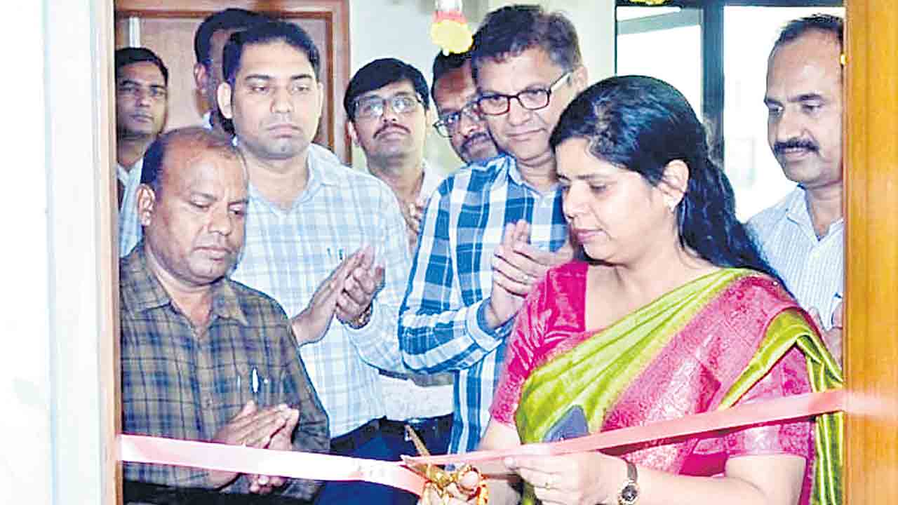 పంట కొనుగోళ్ల పర్యవేక్షణకు కంట్రోల్‌ రూమ్‌ ఏర్పాటు