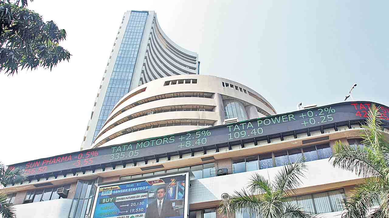 సూచీల్లో కొనసాగిన ర్యాలీ.. రూ 4.84 లక్షల కోట్లు పెరిగిన సంపద