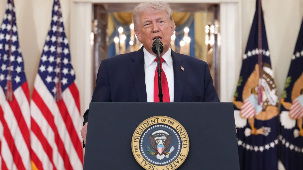 Donald Trump | ఇరాన్‌పై రెండుమూడు వారాల్లో భీకర బాంబు దాడులు చేస్తాం : డొనాల్డ్‌ ట్రంప్‌