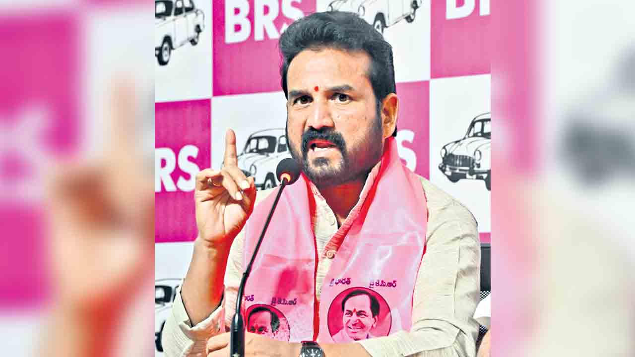 ఎంపీ తేజస్వీ సూర్య పార్లమెంట్‌ సభ్యత్వాన్ని రద్దు చేయాలి