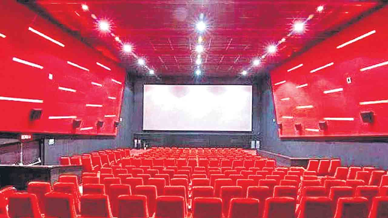 ఇకపై పర్సంటేజీ విధానంలో ప్రదర్శనలు.. తెలంగాణ ఎగ్జిబిటర్ల కీలక నిర్ణయం