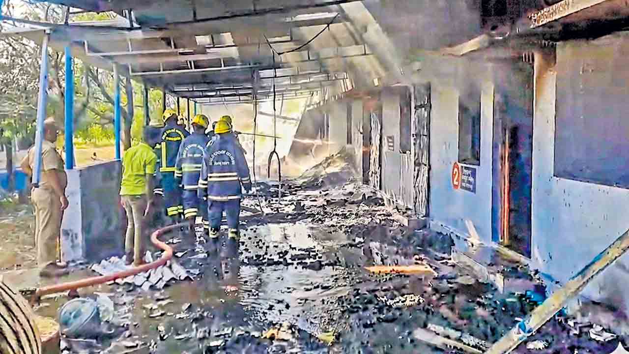 బాణసంచా ఫ్యాక్టరీలో పేలుడు.. 18 మంది మృతి, ఆరుగురికి గాయాలు