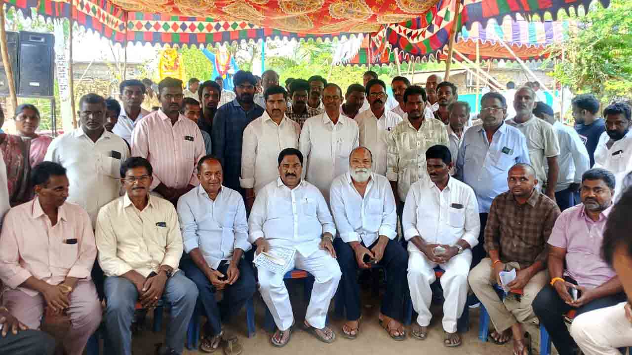 రైతును దగా చేస్తున్న కాంగ్రెస్‌ ప్రభుత్వం