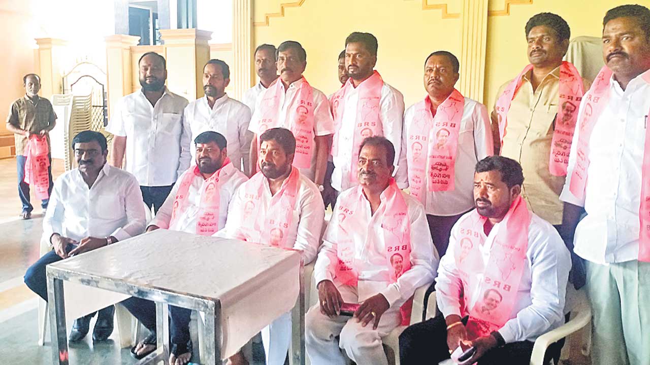 బడంగ్‌పేట్‌ సర్కిల్‌ అవినీతిపై సమగ్ర విచారణ చేపట్టాలి