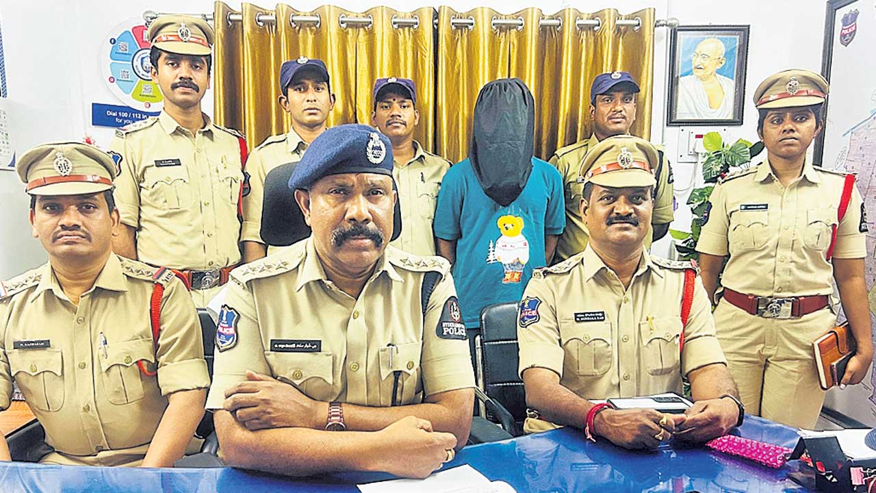 జంట హత్యల నిందితుడి అరెస్ట్‌