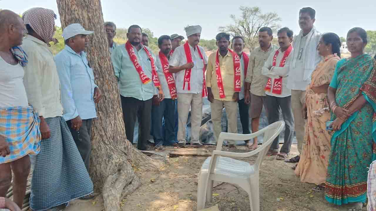 IKP Centres | ఐకేపీ కేంద్రాల్లో వరి ధాన్యం కొనుగోలు వెంటనే ప్రారంభించాలి..