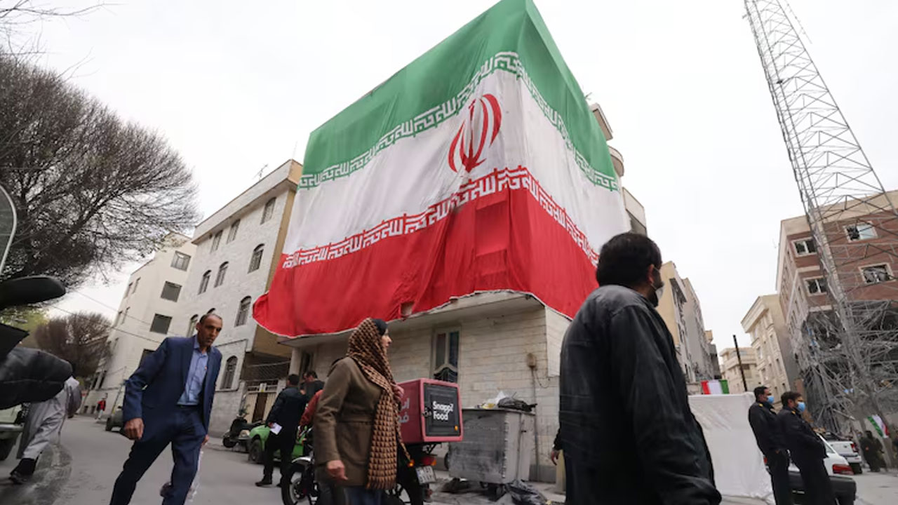 India advisory | రాబోయే 48 గంటలు బీ కేర్‌ఫుల్‌.. ఇరాన్‌లో భారతీయులకు కేంద్రం అలర్ట్‌