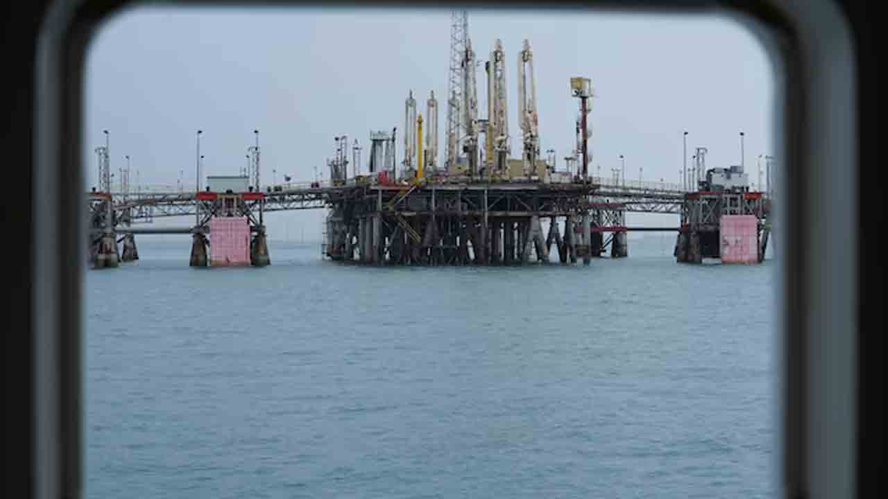 Iraq | మేం చమురు విక్రయాలకు సిద్ధం.. ప్రపంచదేశాలకు ఇరాక్‌ సందేశం