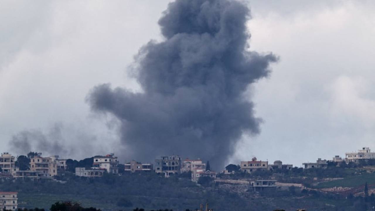 Israel | లెబనాన్‌పై భారీ దాడులు.. గ్రామాల్నే తుడిచిపెట్టేస్తున్న ఇజ్రాయెల్