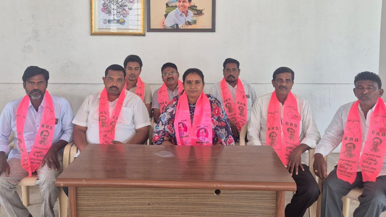 Congress Attack | కాంగ్రెస్‌ అరాచక పాలన అంతు చూస్తాం : జడ్పీ మాజీ చైర్‌పర్సన్‌