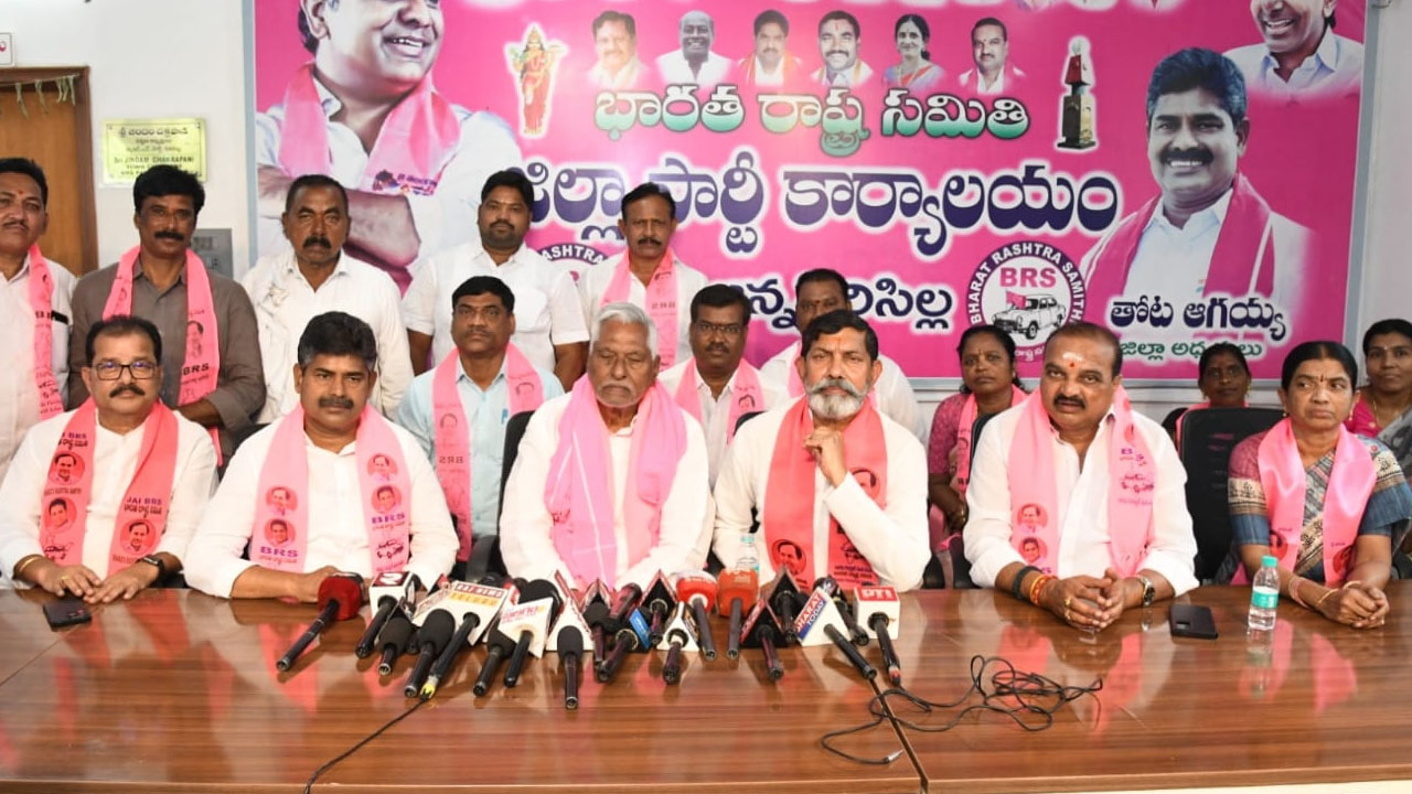 T. Jeevan Reddy | తెలంగాణ భవిష్యత్ కాపాడటమే కేసీఆర్ లక్ష్యం : మాజీ మంత్రి జీవన్‌ రెడ్డి