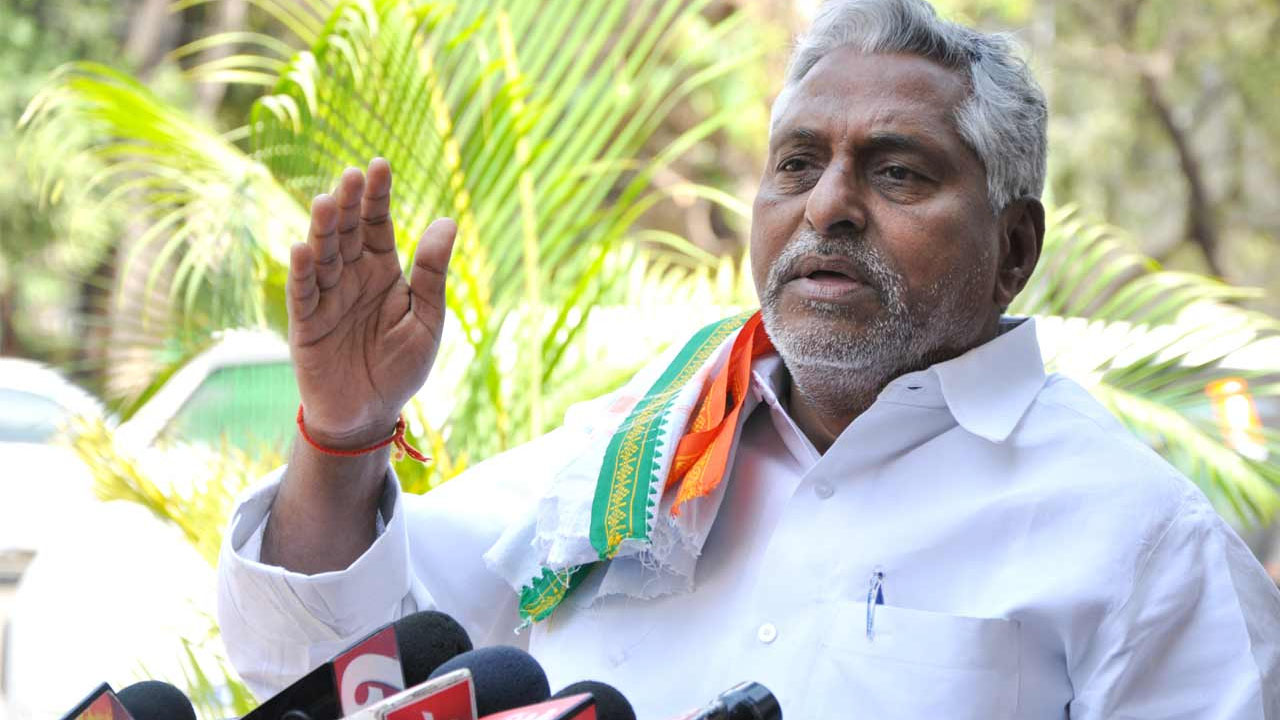 Jeevan Reddy | రేవంత్‌ రెడ్డి పై కాంగ్రెస్‌ మాజీ ఎమ్మెల్యే సంచలన వ్యాఖ్యలు