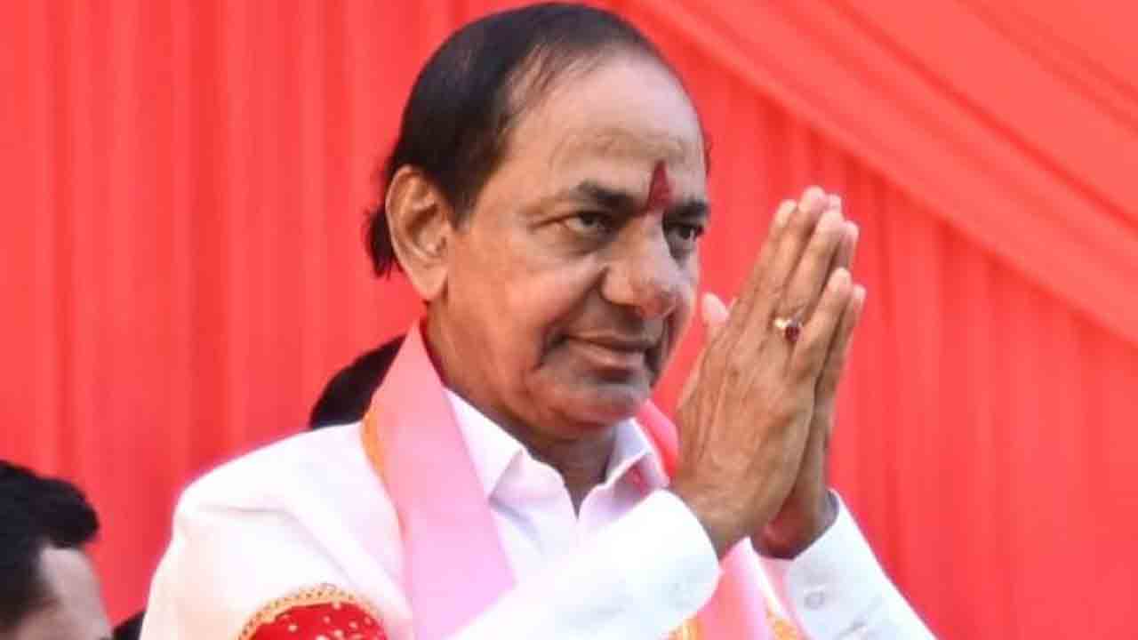 సిరిసిల్ల మీదుగా ఎర్రవల్లికి కేసీఆర్‌