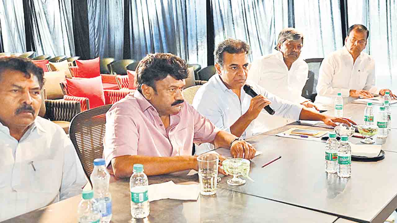 సర్‌పై ప్రత్యేక దృష్టి పెట్టాలి