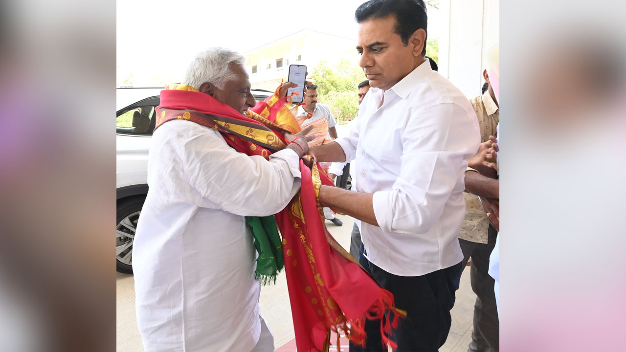 Ktr And Jeevan Reddy