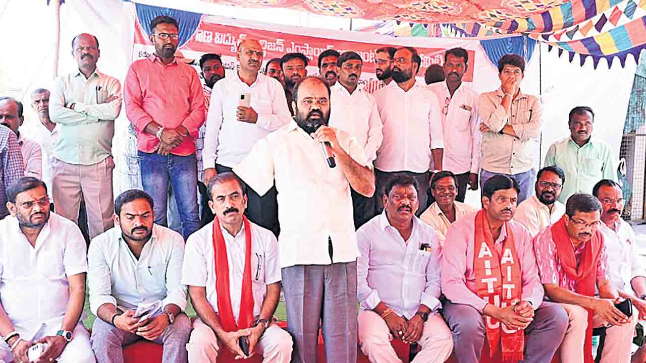 ఆర్టిజన్‌ కార్మికులను రెగ్యులర్‌ చేయాలి.. కంచర్ల భూపాల్‌రెడ్డి