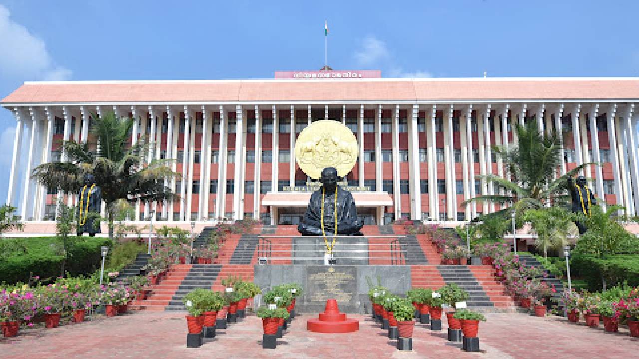 Kerala Exit Poll | కేరళంలో ఎల్డీఎఫ్, యూడీఎఫ్ హోరాహోరీ.. బీజేపీ కింగ్ మేకర్ అయ్యేనా.. ఎగ్జిట్ పోల్స్ అంచనా