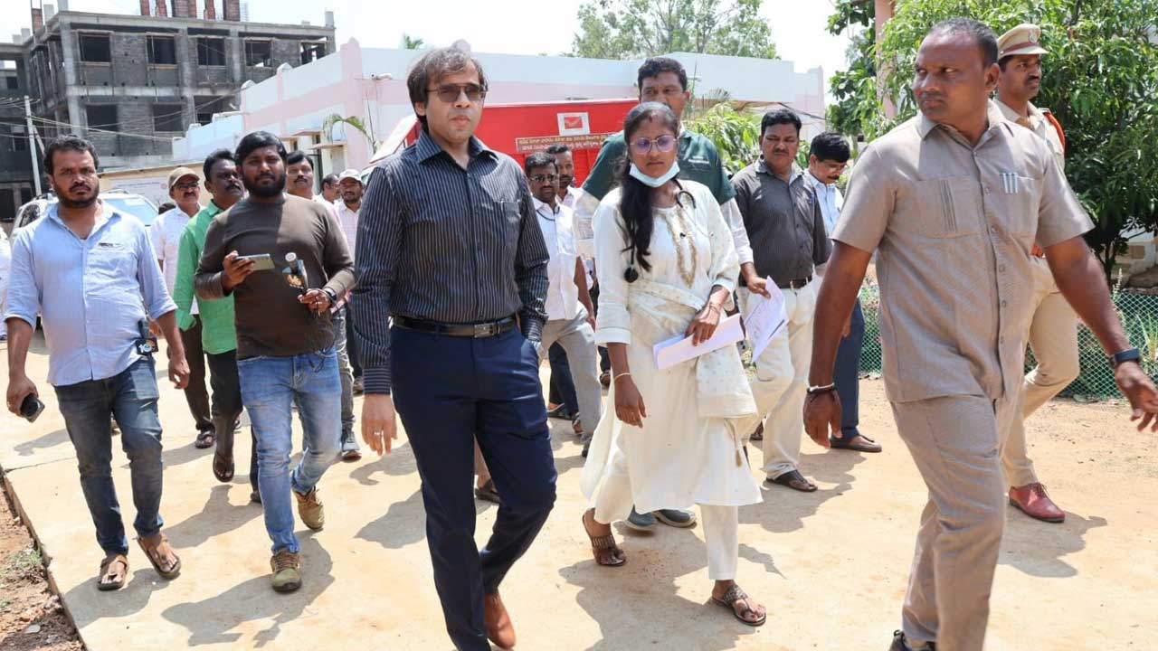 గురుకులాల్లో మెనూ పాటించాలి