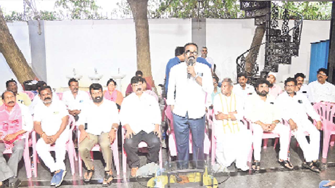 19న ఖమ్మంలో బీఆర్‌ఎస్‌ మినీ ప్లీనరీ