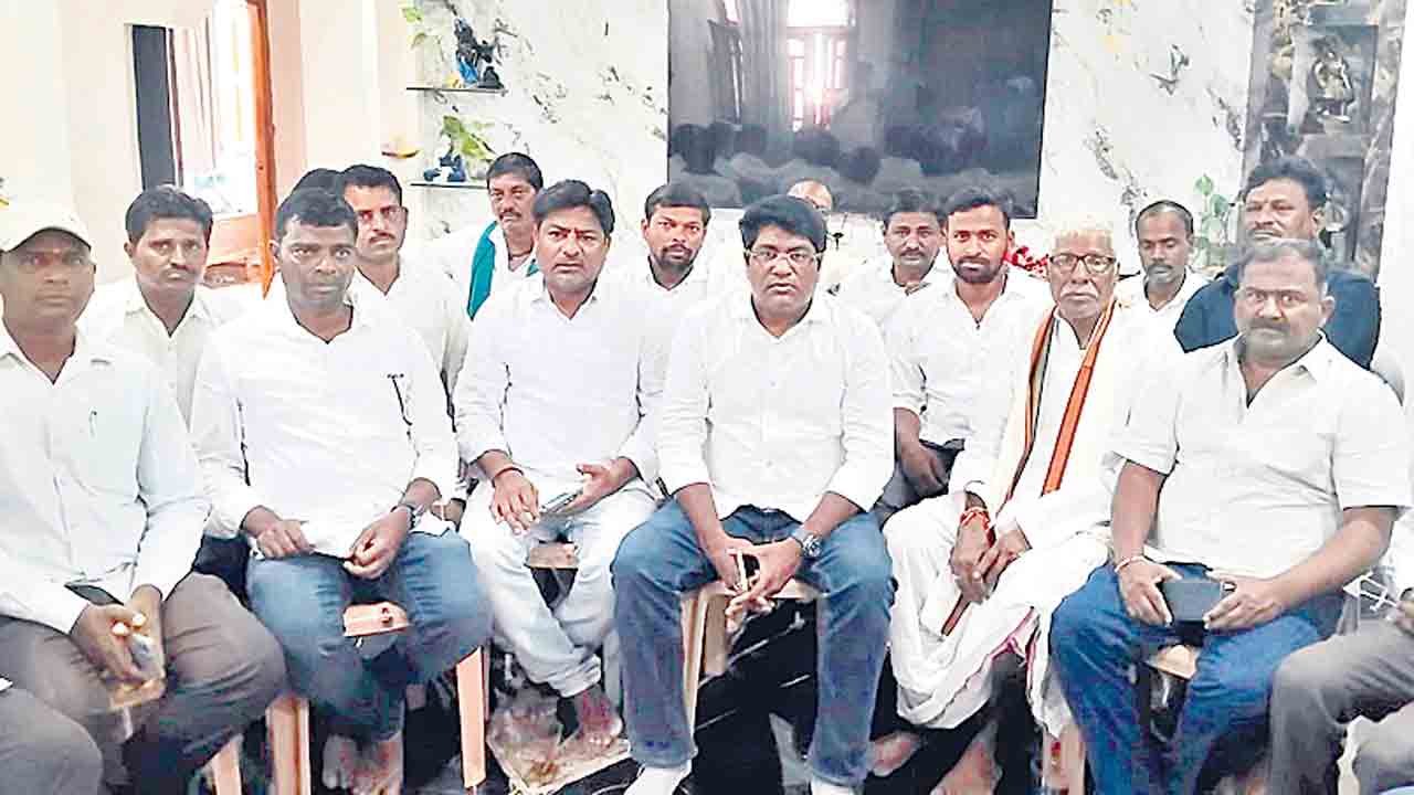 అసెంబ్లీలో గళమెత్తని ఎమ్మెల్యే