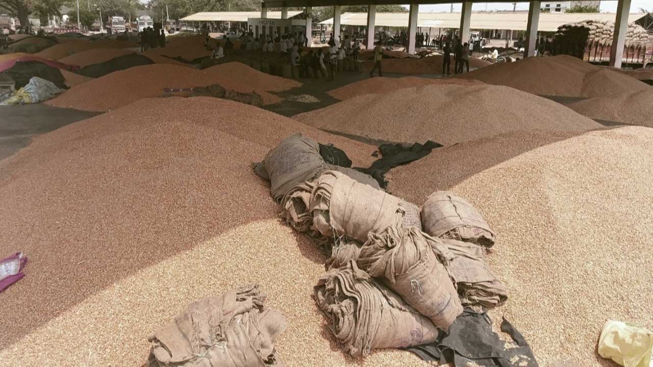 కేంద్రాలు సరే.. కొనుగోలు ఎప్పుడు?