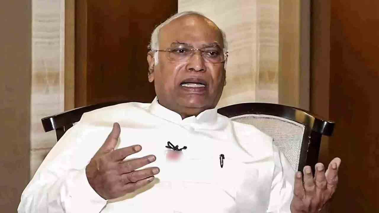 కర్ణాటక సీఎంగా ఖర్గే?