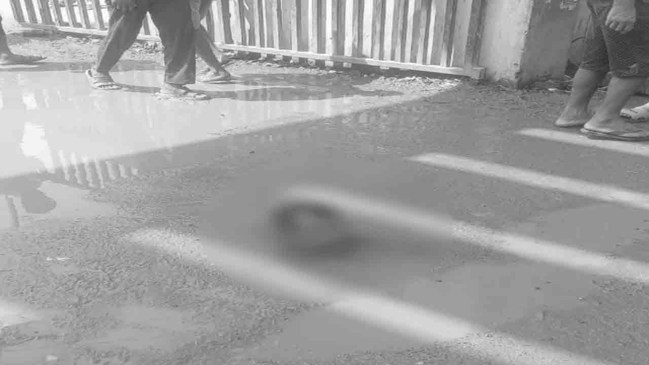 Man Beheads Driver, Mob Kills Him | డ్రైవర్‌ తల నరికిన వ్యక్తి.. అతడ్ని కొట్టి చంపిన స్థానికులు