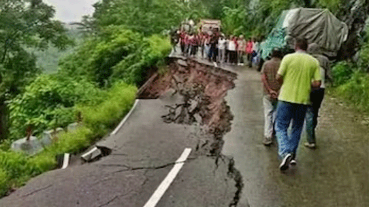 Earthquake | ఈశాన్య రాష్ట్రాల్లో భూకంపం.. పలు రాష్ట్రాల్లో ప్రకంపనలు