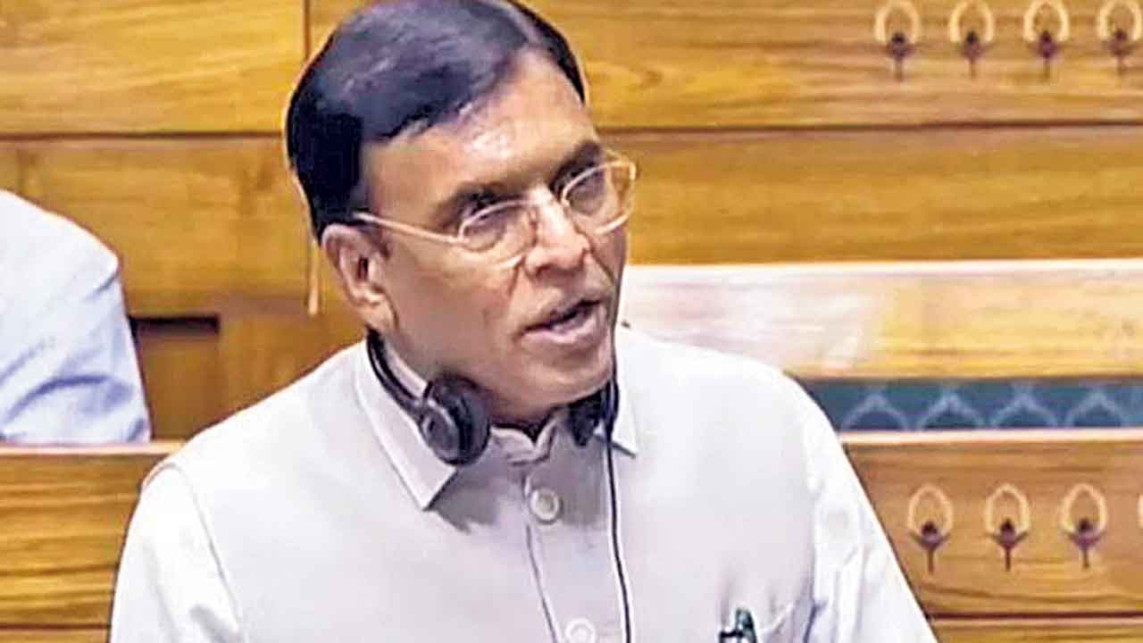 సాయ్‌లో 33 లైంగిక వేధింపుల కేసులు